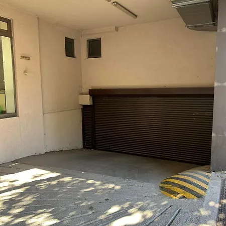 Διαμέρισμα Luxury Artistic With Private Underground Garage