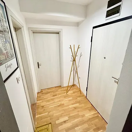 Luxury Artistic With Private Underground Garage * Σκόπια