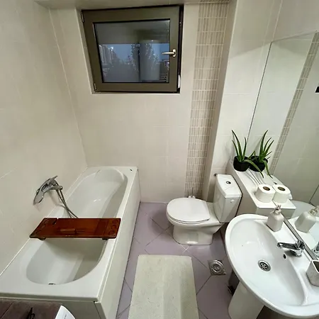 Διαμέρισμα Luxury Artistic With Private Underground Garage *
