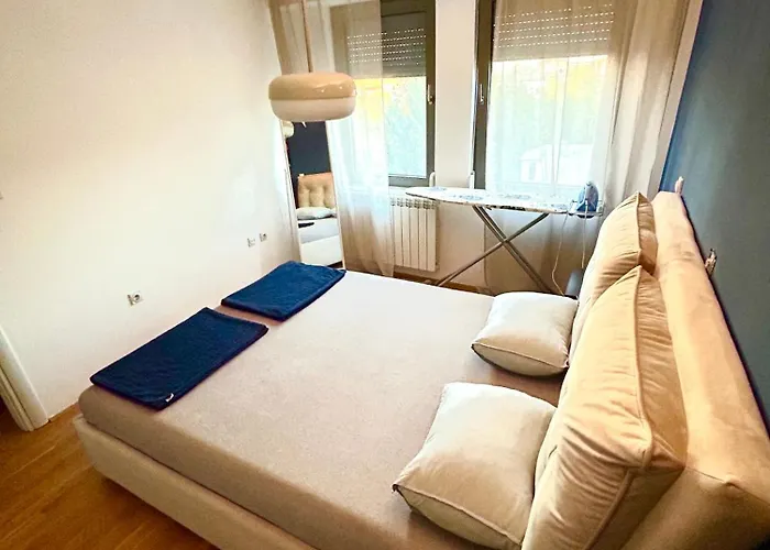 Luxury Artistic Apartment *